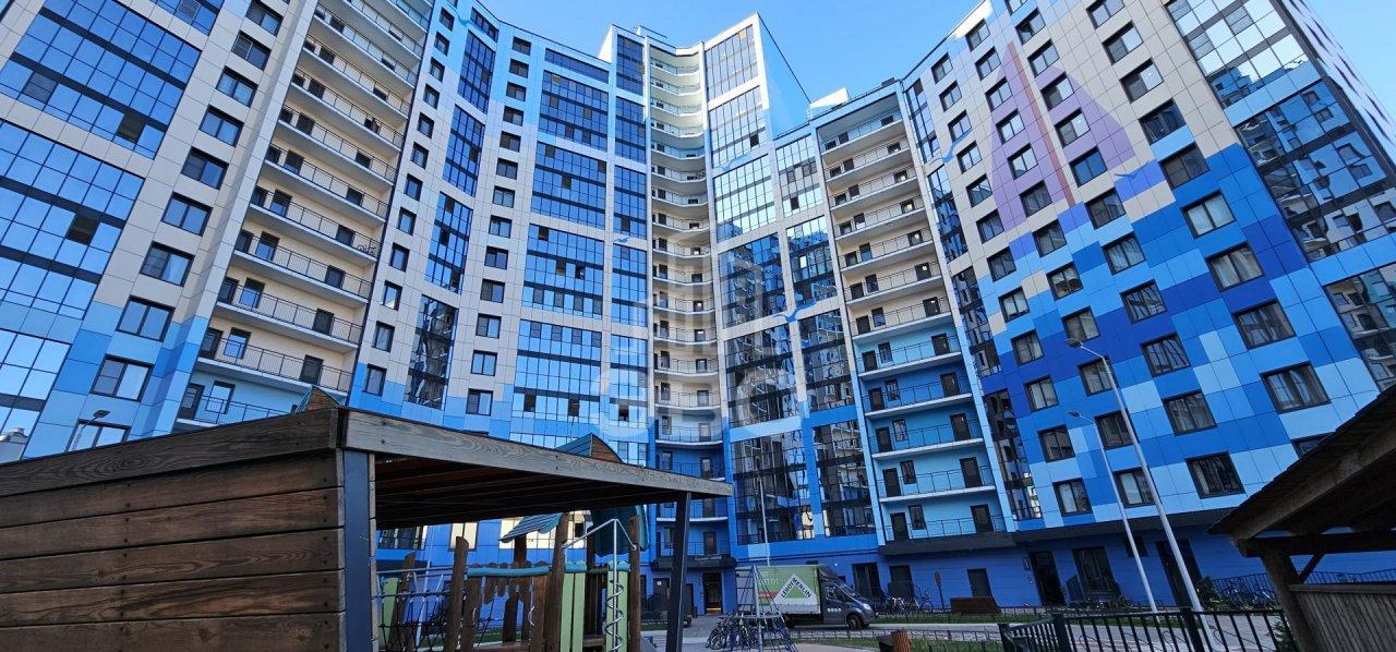 трехкомнатная квартира в Санкт-Петербурге по адресу: Вилькицкий б-р., 7, строение 1