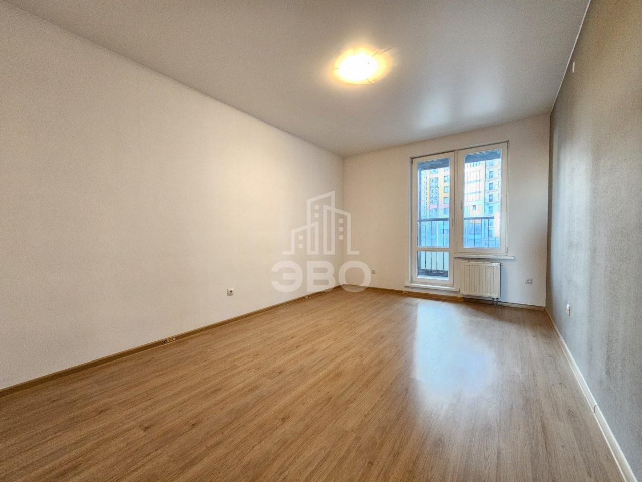 трехкомнатная квартира в Санкт-Петербурге по адресу: Вилькицкий б-р., 7, строение 1