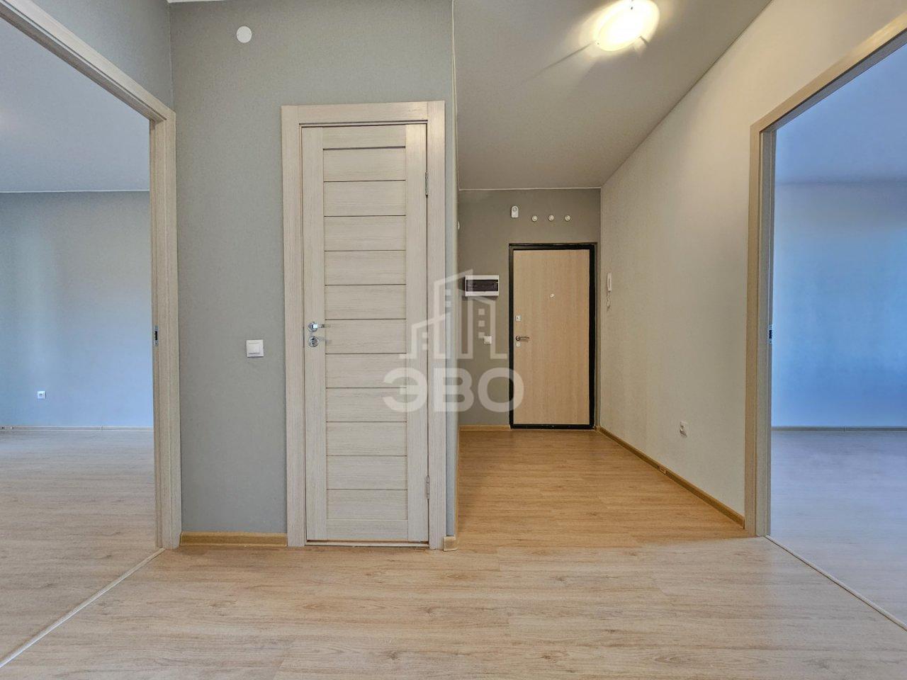 трехкомнатная квартира в Санкт-Петербурге по адресу: Вилькицкий б-р., 7, строение 1