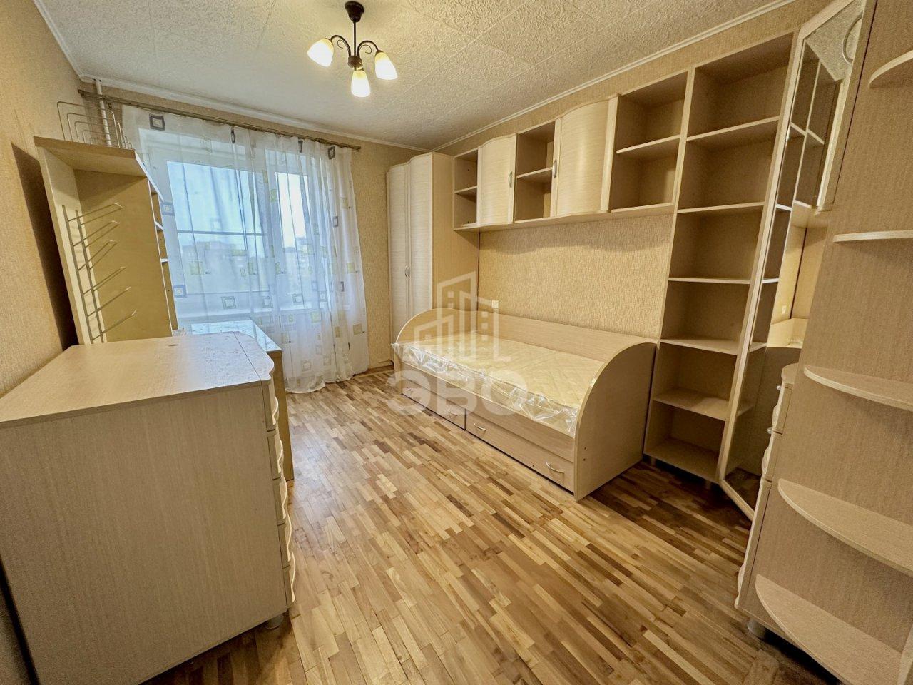 трехкомнатная квартира в Санкт-Петербурге по адресу: Непокорённых проспект, 16, к 1