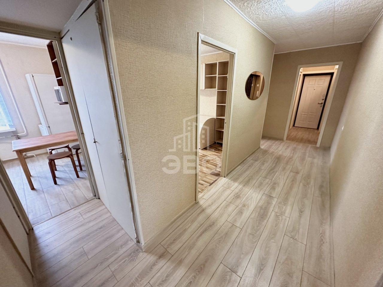 трехкомнатная квартира в Санкт-Петербурге по адресу: Непокорённых проспект, 16, к 1