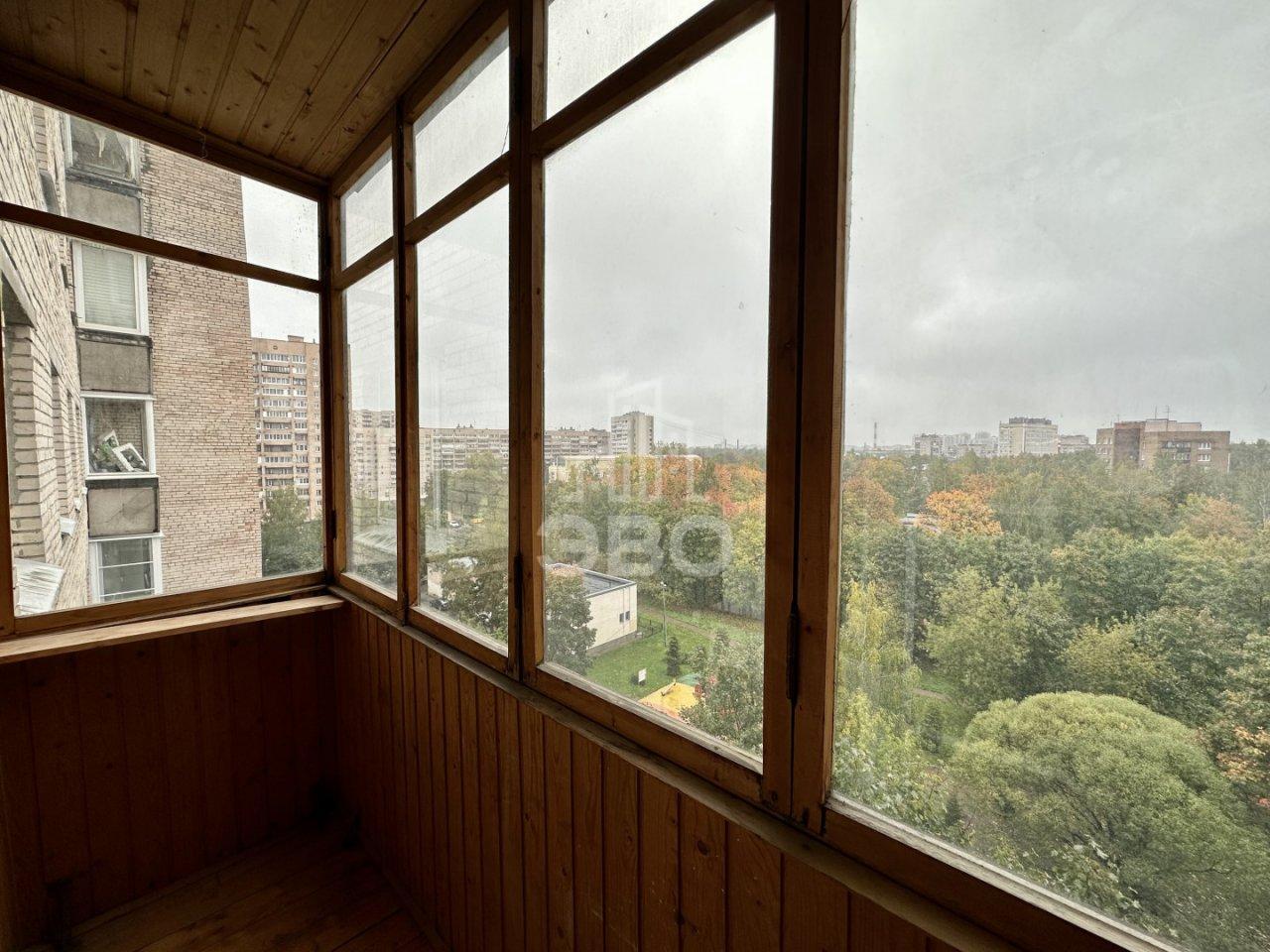 трехкомнатная квартира в Санкт-Петербурге по адресу: Непокорённых проспект, 16, к 1