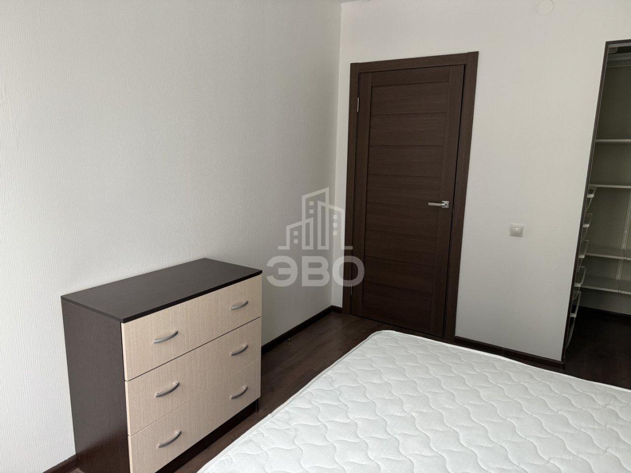 однокомнатная квартира в Санкт-Петербурге по адресу: Юнтоловский проспект, 38