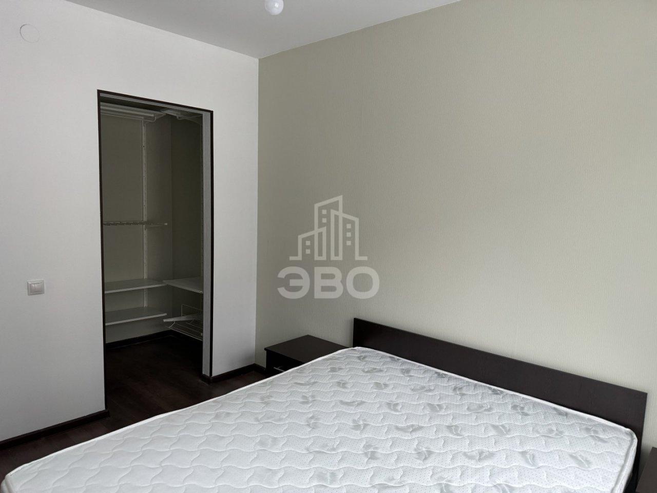 однокомнатная квартира в Санкт-Петербурге по адресу: Юнтоловский проспект, 38