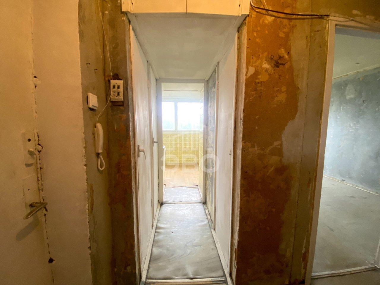 трехкомнатная квартира в Санкт-Петербурге по адресу: Народного Ополчения проспект, 221