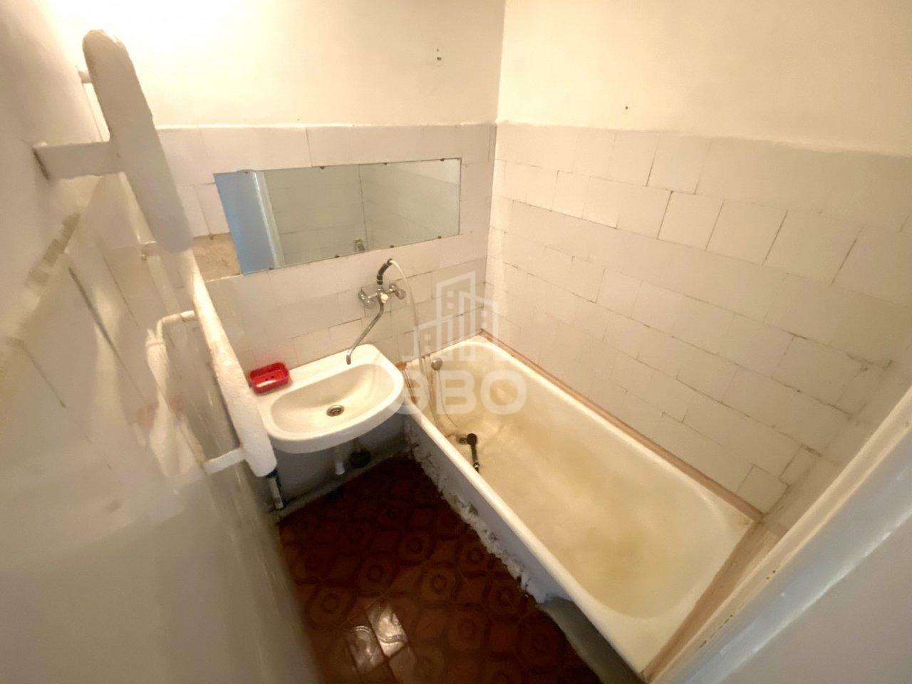 трехкомнатная квартира в Санкт-Петербурге по адресу: Народного Ополчения проспект, 221