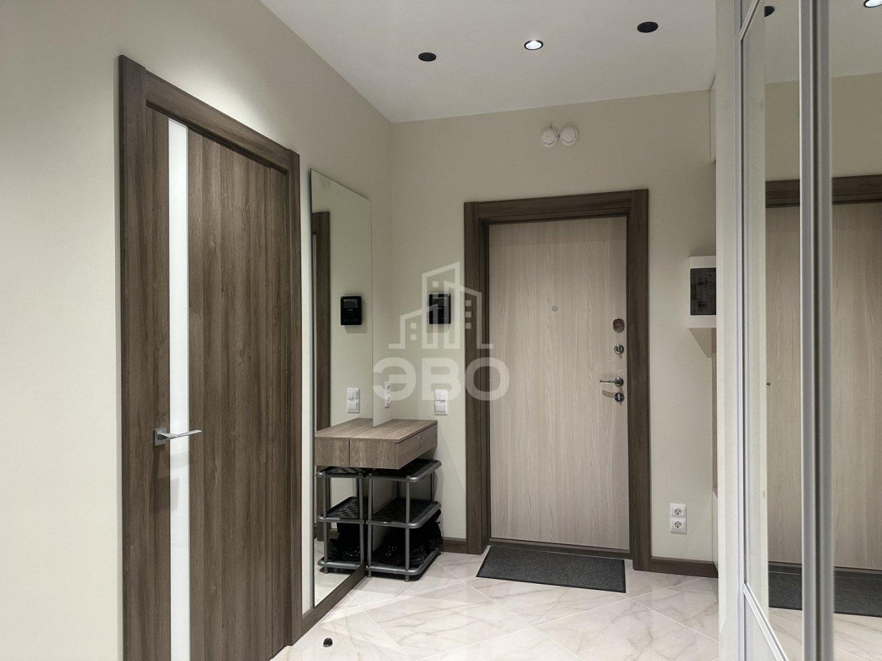 однокомнатная квартира в Санкт-Петербурге по адресу: Измайловский б-р., 4, к 2