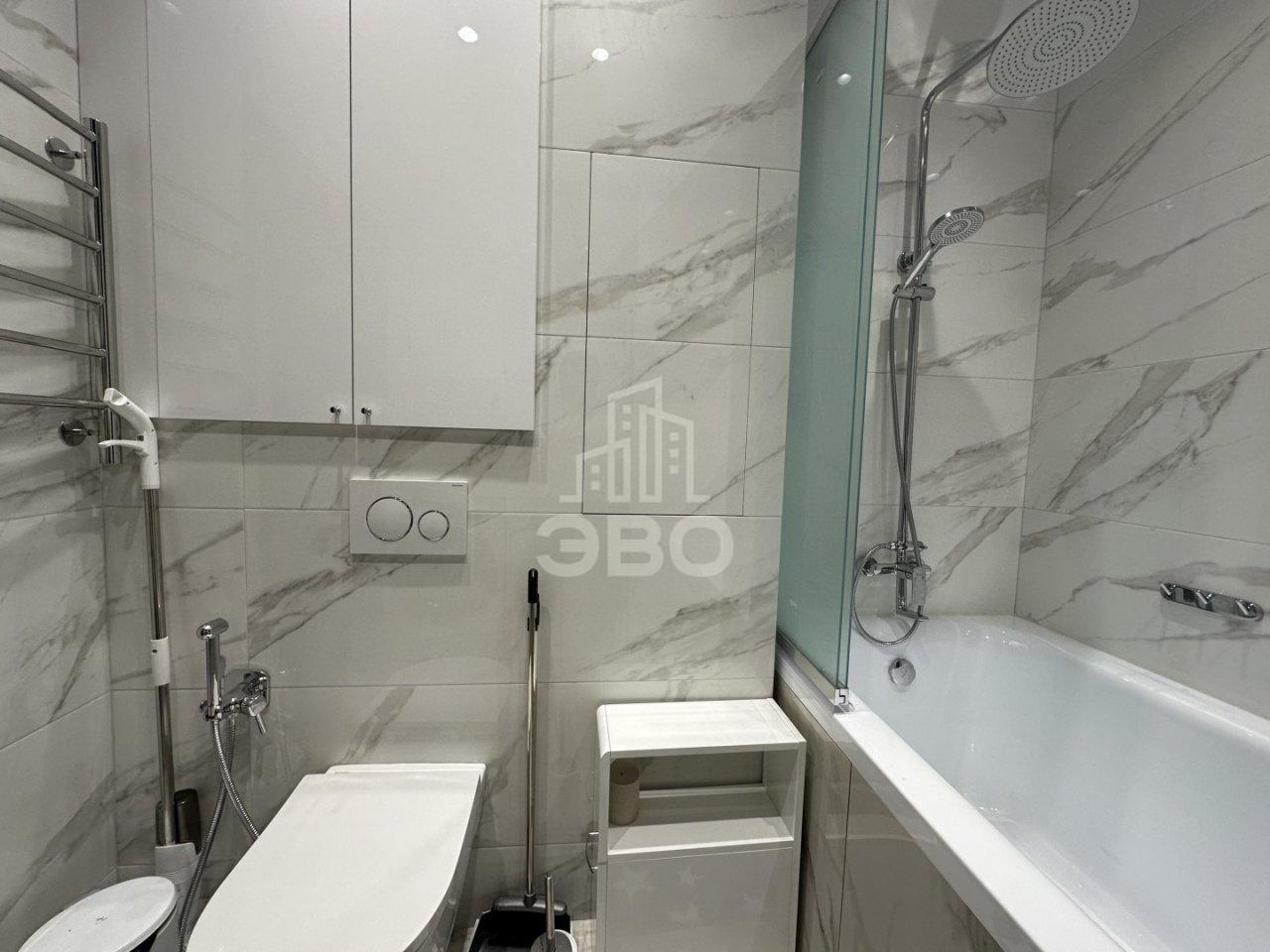 однокомнатная квартира в Санкт-Петербурге по адресу: Измайловский б-р., 4, к 2