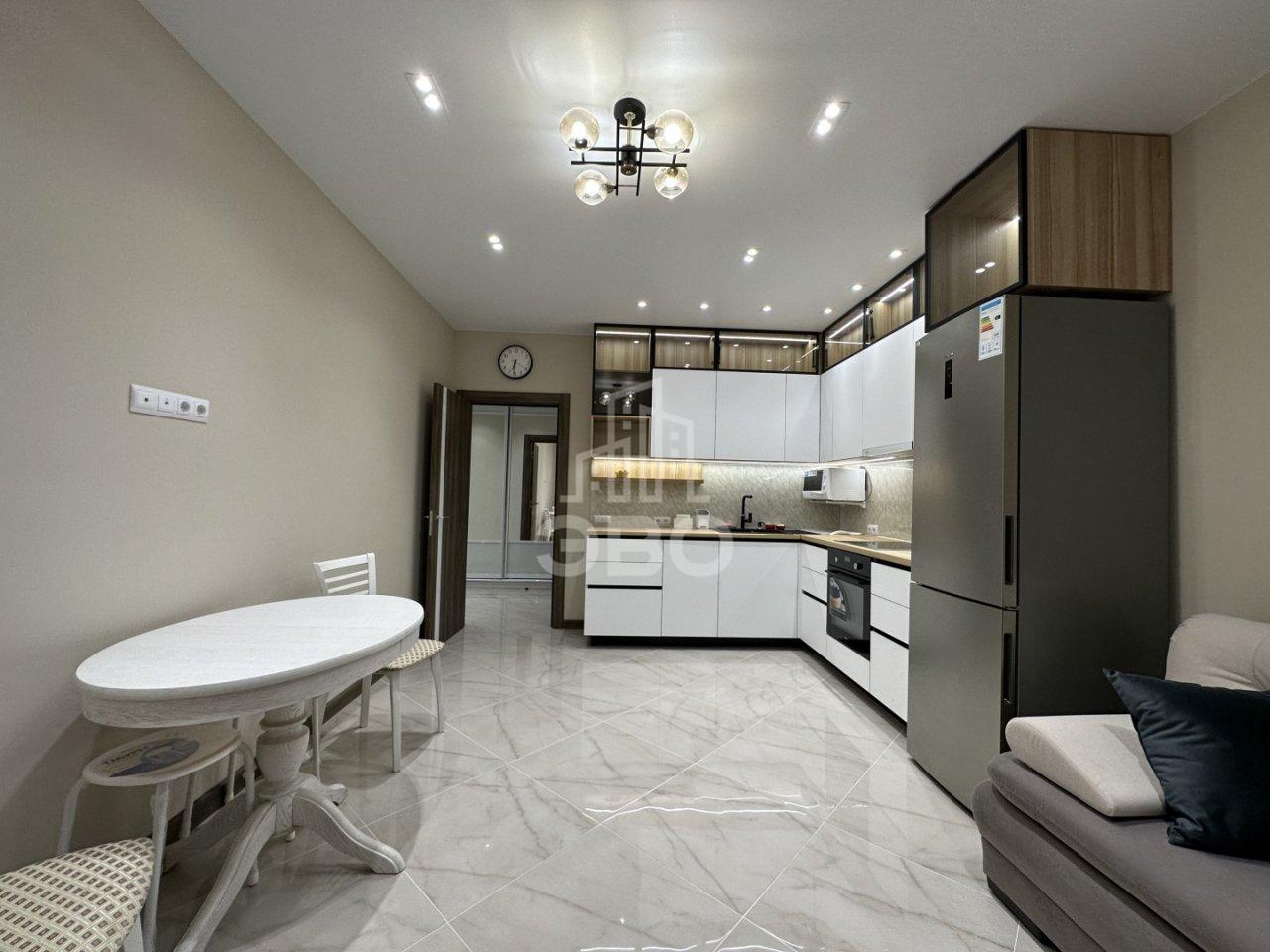 однокомнатная квартира в Санкт-Петербурге по адресу: Измайловский б-р., 4, к 2