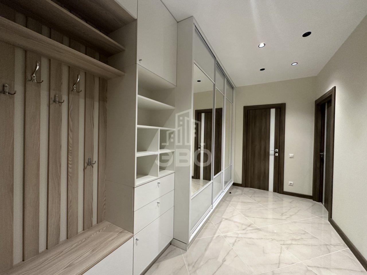 однокомнатная квартира в Санкт-Петербурге по адресу: Измайловский б-р., 4, к 2