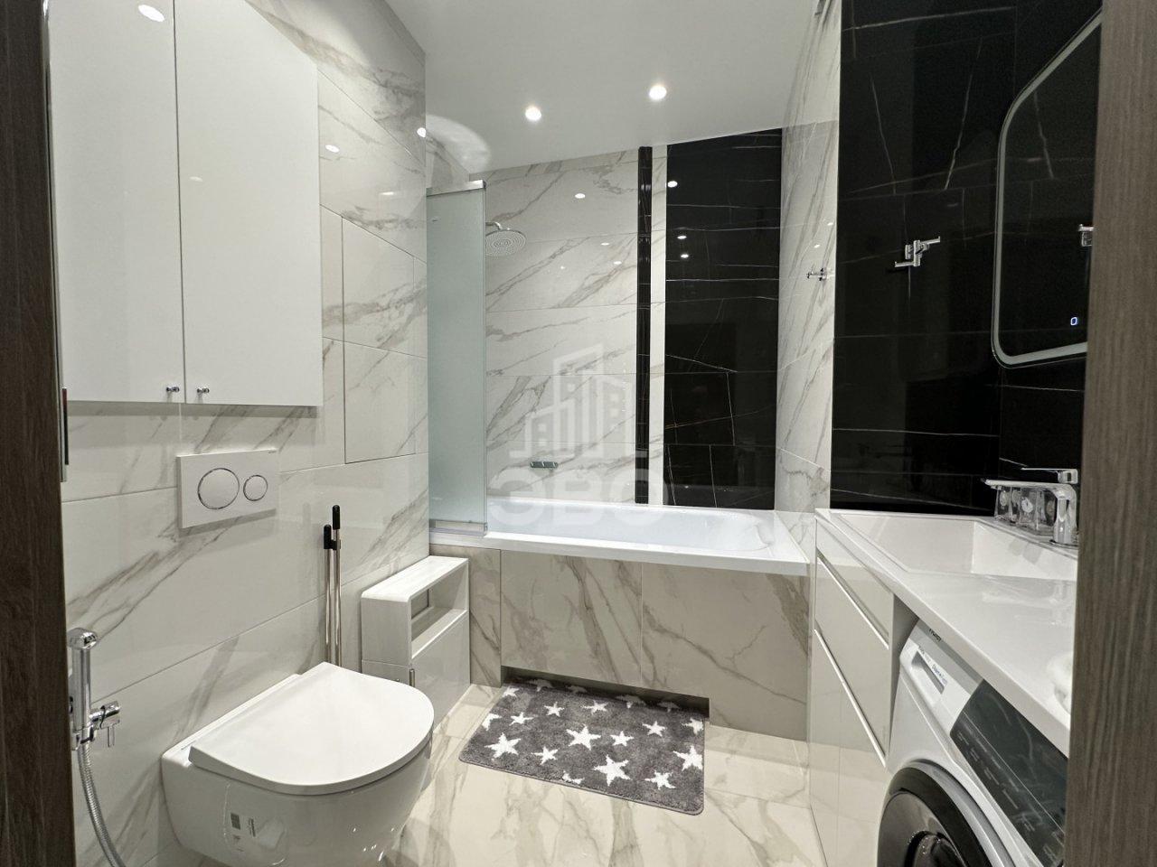 однокомнатная квартира в Санкт-Петербурге по адресу: Измайловский б-р., 4, к 2