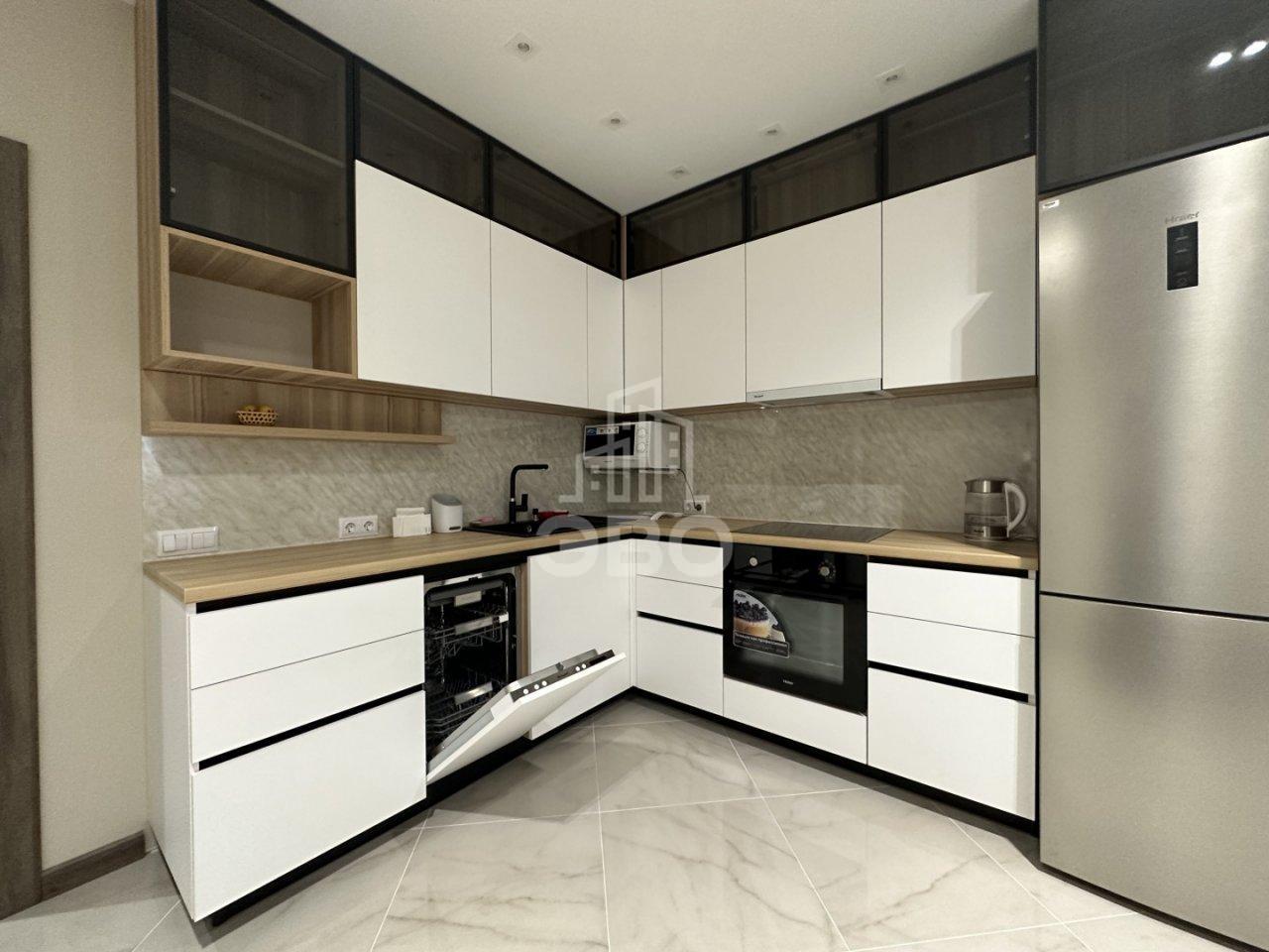 однокомнатная квартира в Санкт-Петербурге по адресу: Измайловский б-р., 4, к 2