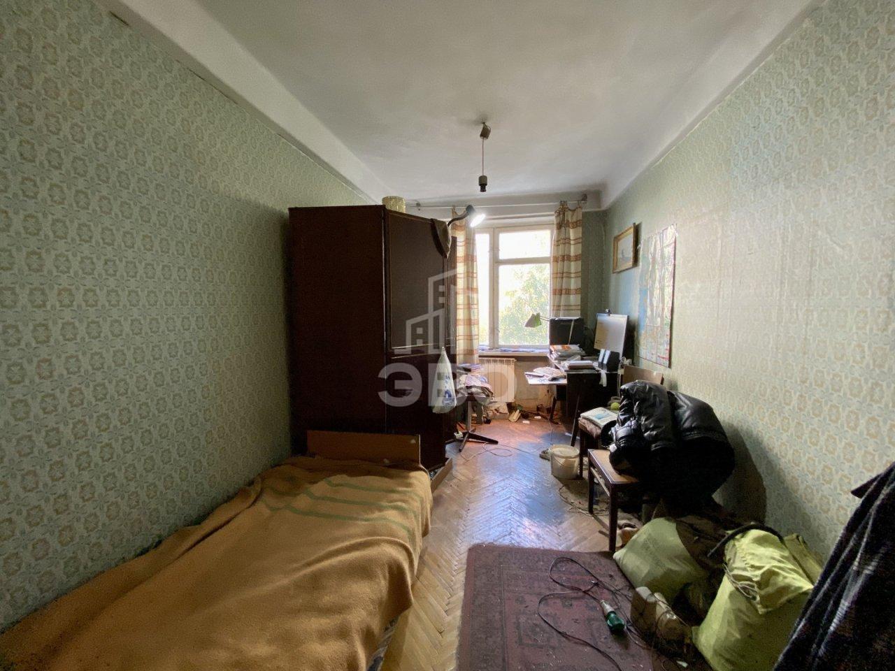 трехкомнатная квартира в Санкт-Петербурге по адресу: Белградская ул., 10, к 2