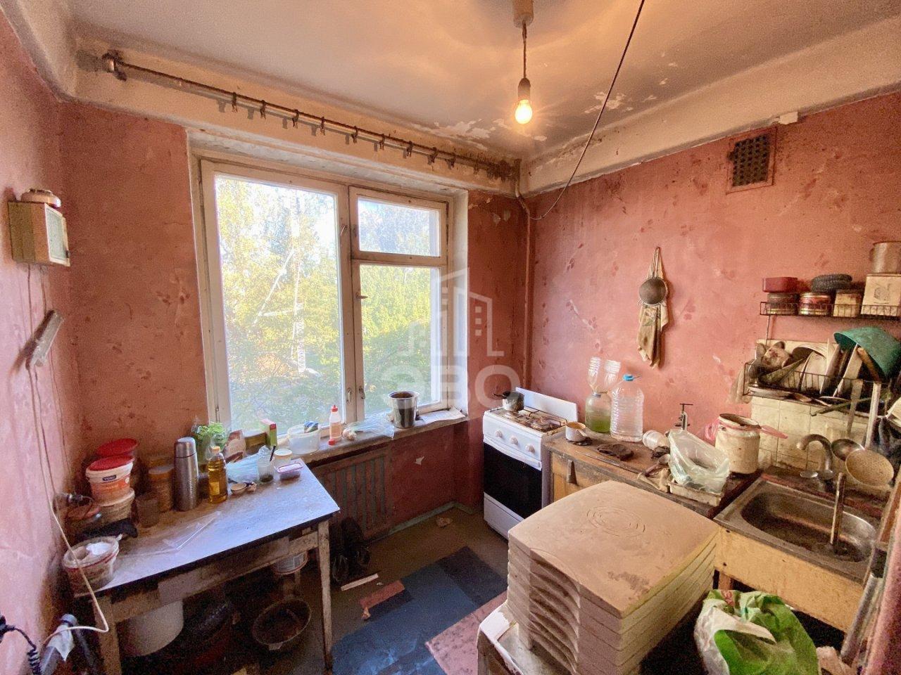 трехкомнатная квартира в Санкт-Петербурге по адресу: Белградская ул., 10, к 2