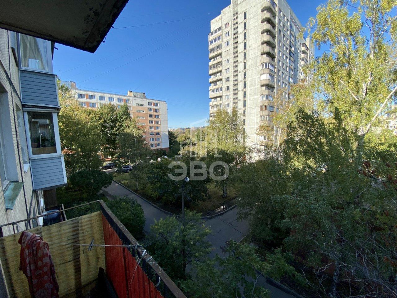 трехкомнатная квартира в Санкт-Петербурге по адресу: Белградская ул., 10, к 2