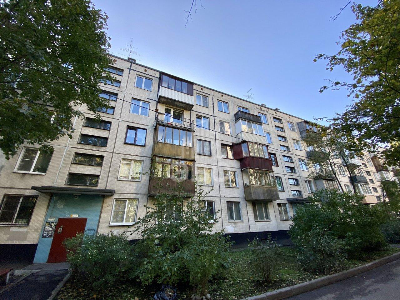 трехкомнатная квартира в Санкт-Петербурге по адресу: Белградская ул., 10, к 2