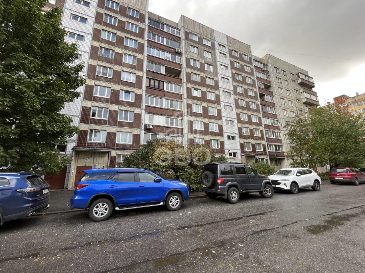 трехкомнатная квартира в Санкт-Петербурге по адресу: Композиторов ул., 22, к 1