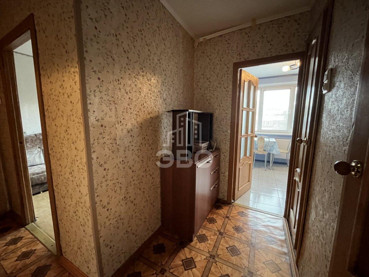 трехкомнатная квартира в Санкт-Петербурге по адресу: Композиторов ул., 22, к 1