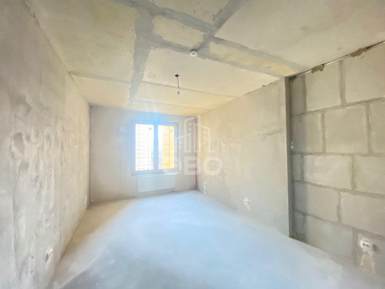 трехкомнатная квартира в Санкт-Петербурге по адресу: Дыбенко ул., 2