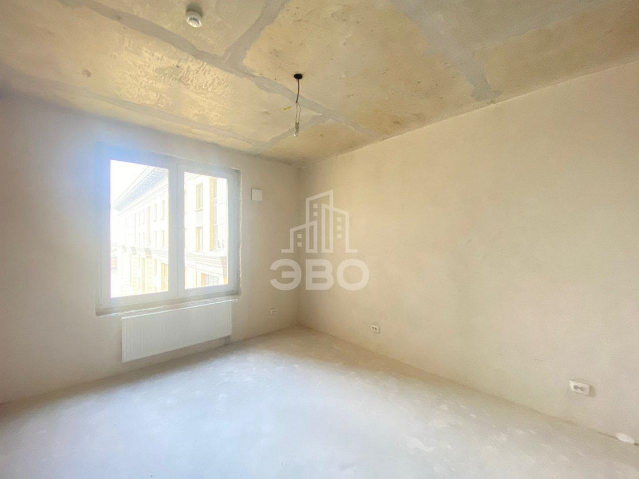 трехкомнатная квартира в Санкт-Петербурге по адресу: Дыбенко ул., 2