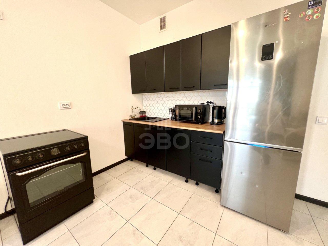 однокомнатная квартира в Санкт-Петербурге по адресу: Плесецкая ул., 2, строение 1