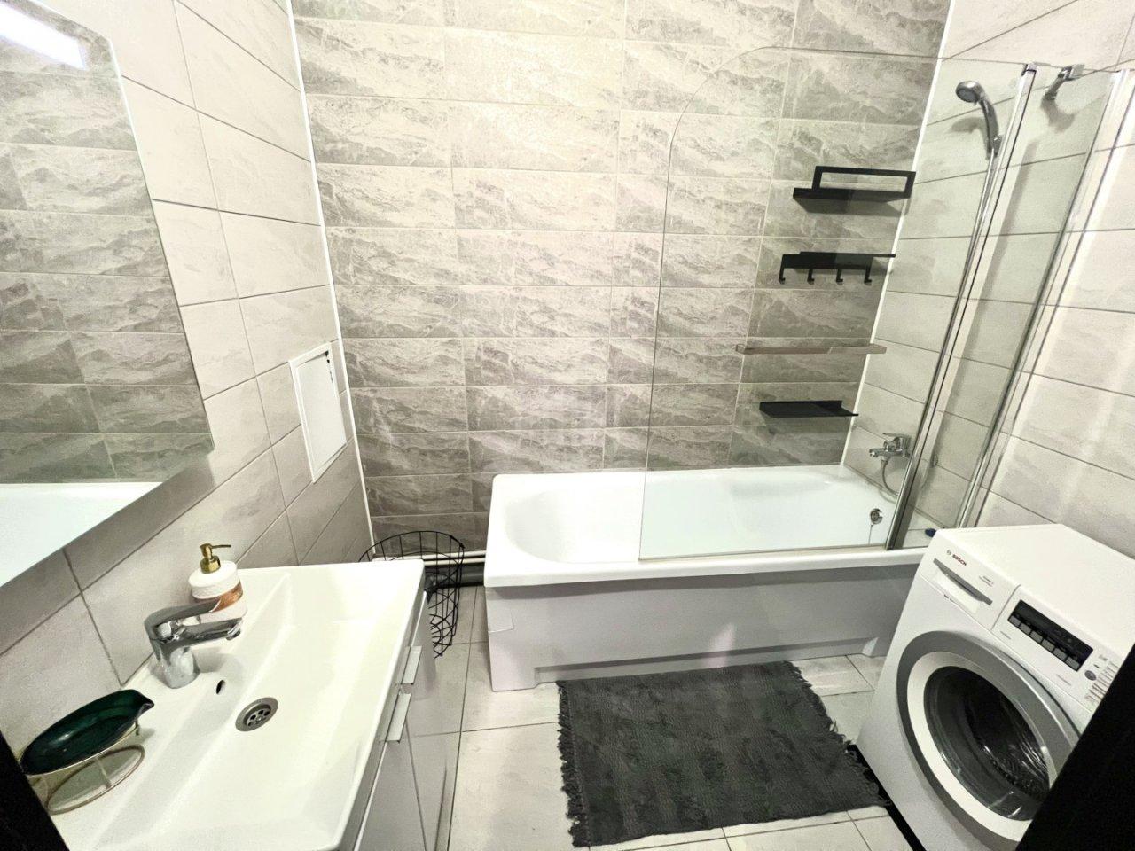 однокомнатная квартира в Санкт-Петербурге по адресу: Плесецкая ул., 2, строение 1