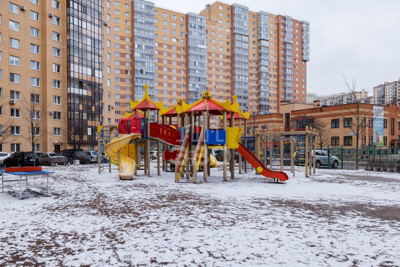 однокомнатная квартира в Санкт-Петербурге по адресу: Ленинградская ул., 3