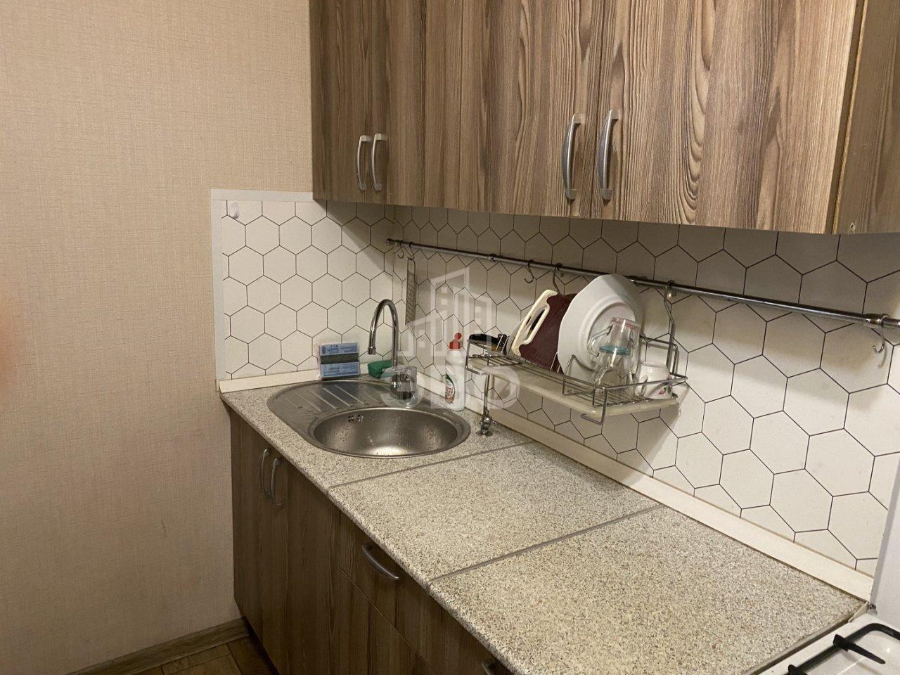 однокомнатная квартира в Санкт-Петербурге по адресу: Народная ул., 16