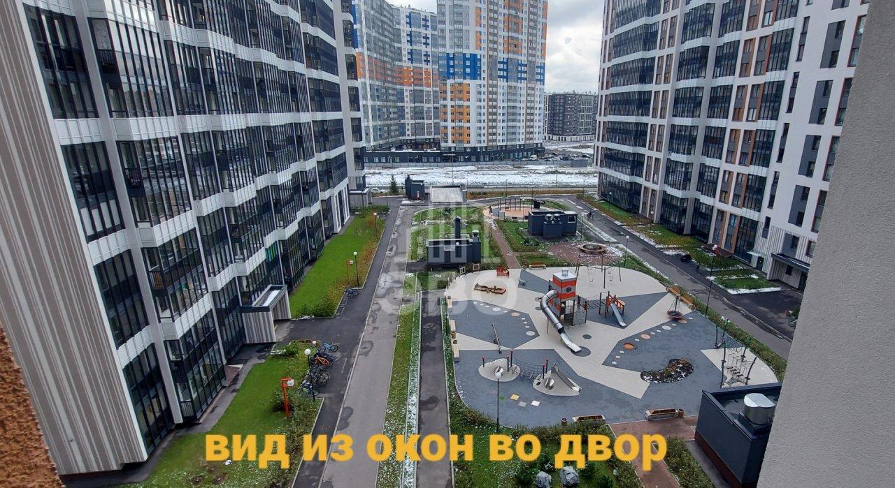 трехкомнатная квартира в Санкт-Петербурге по адресу: Верхне-Каменская ул., 9, к 1, строение 1