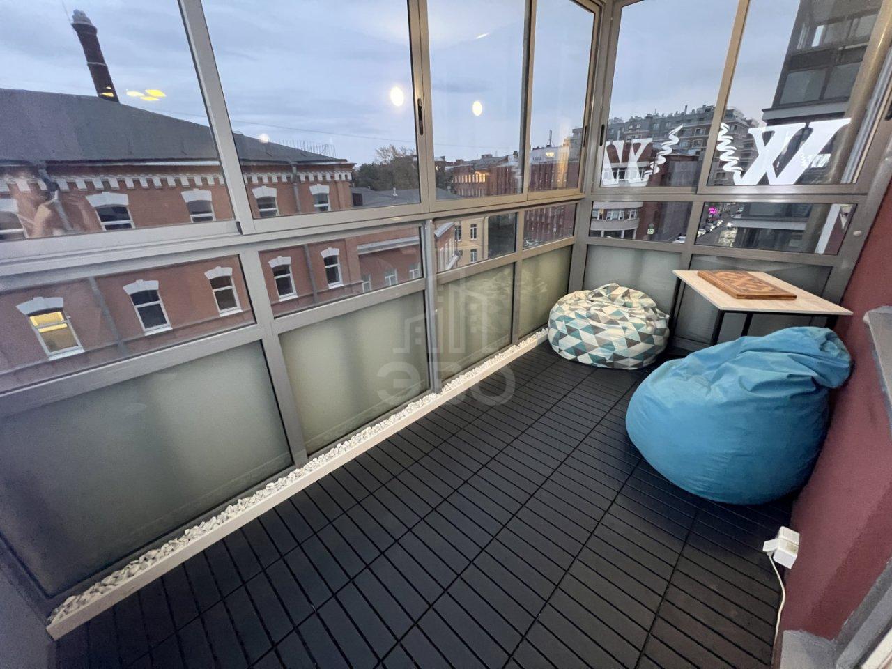 двухкомнатная квартира в Санкт-Петербурге по адресу: Аптекарский проспект, 18, литера А