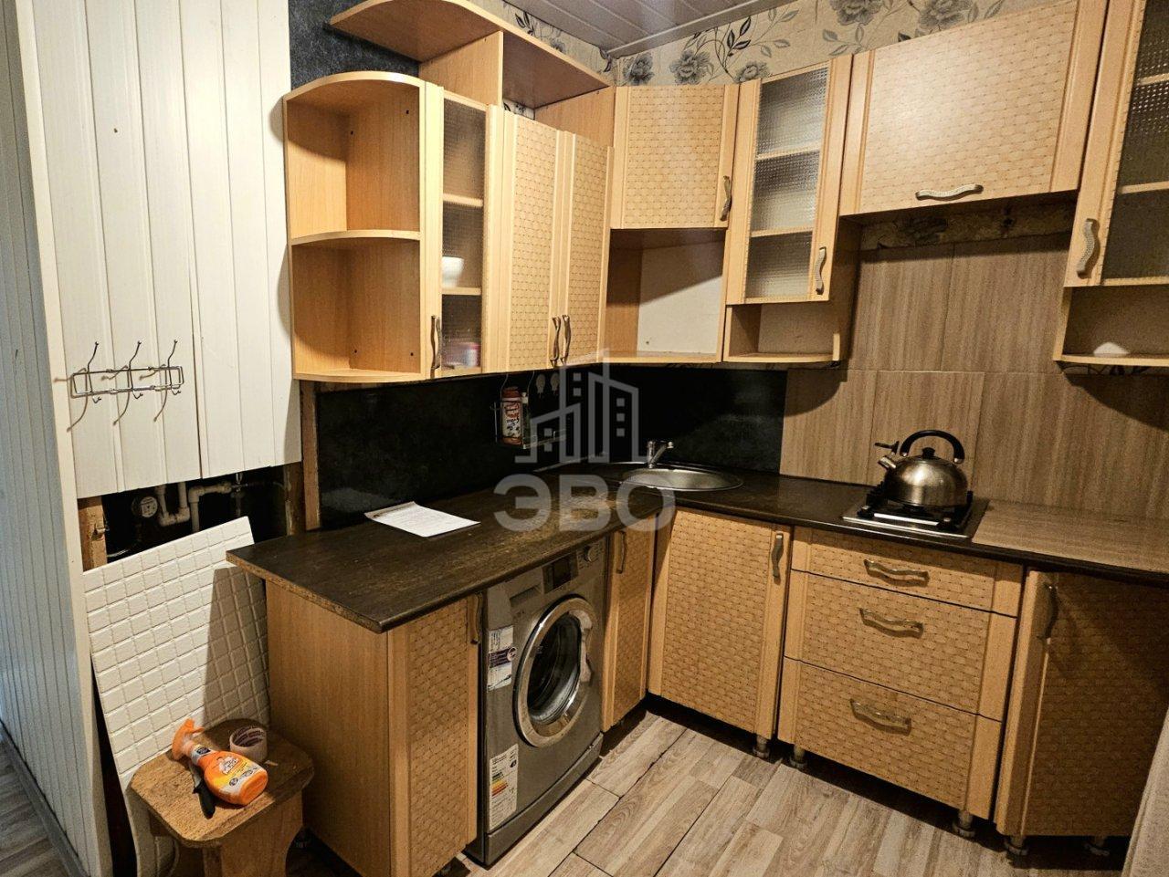 трехкомнатная квартира в Санкт-Петербурге по адресу: Софийская ул., 34, к 2