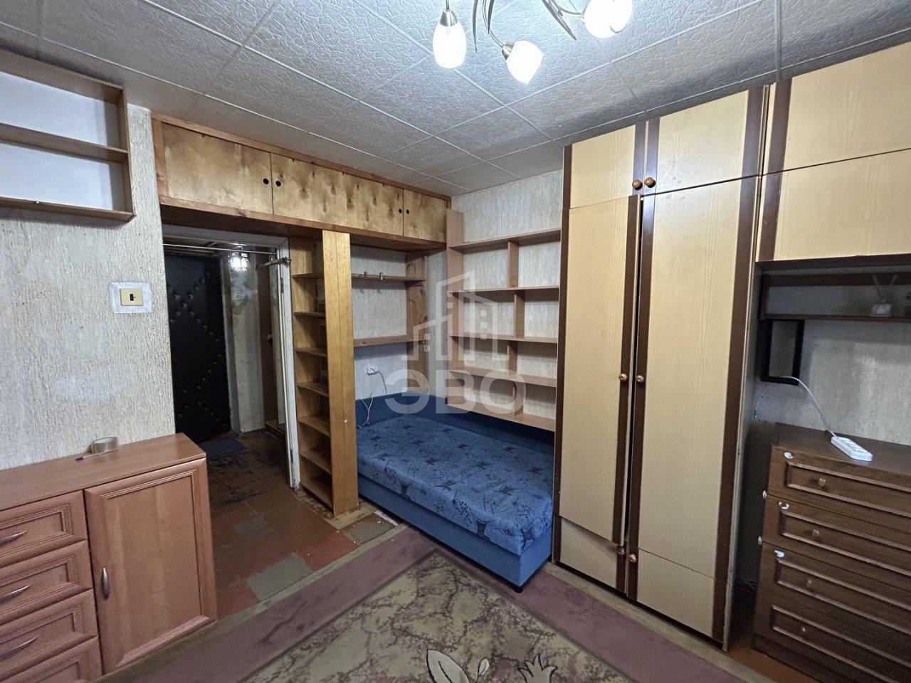 двухкомнатная квартира в Санкт-Петербурге по адресу: Нахимова ул., 1