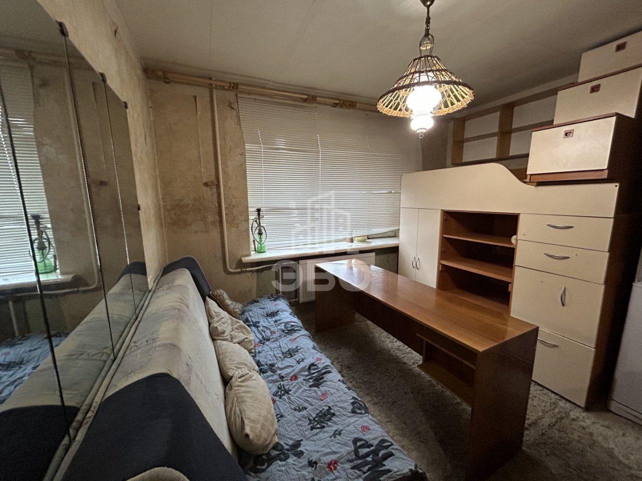 двухкомнатная квартира в Санкт-Петербурге по адресу: Нахимова ул., 1