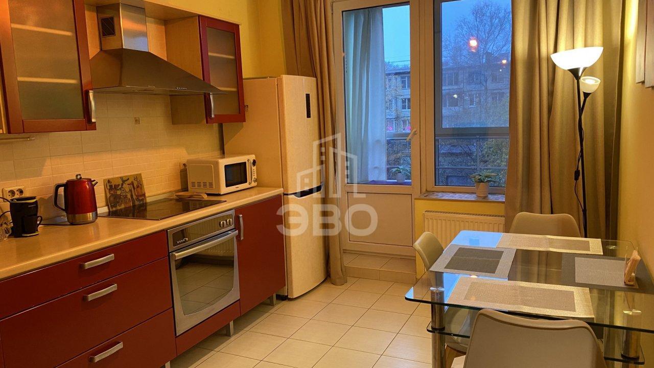 однокомнатная квартира в Санкт-Петербурге по адресу: Ланское ш., 14, к 1