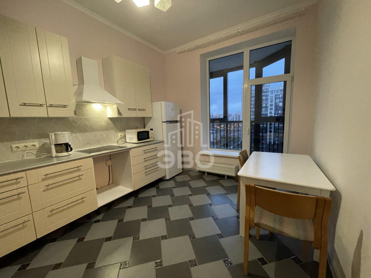 однокомнатная квартира в Санкт-Петербурге по адресу: Петергофское ш., 57