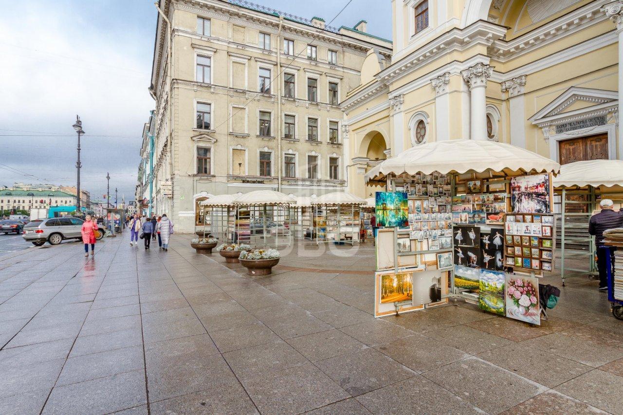 двухкомнатная квартира в Санкт-Петербурге по адресу: Невский проспект, 32-34