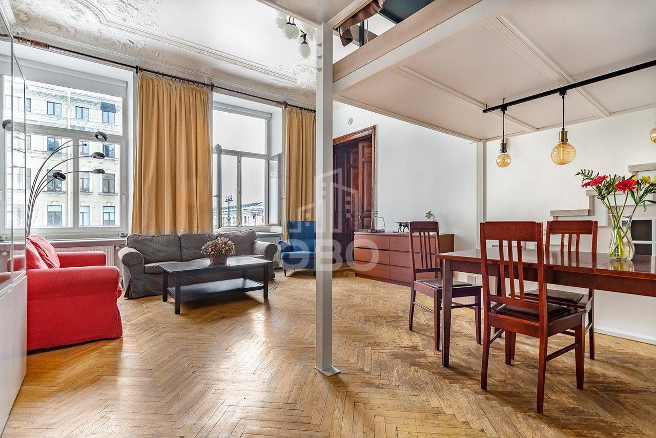 двухкомнатная квартира в Санкт-Петербурге по адресу: Невский проспект, 32-34