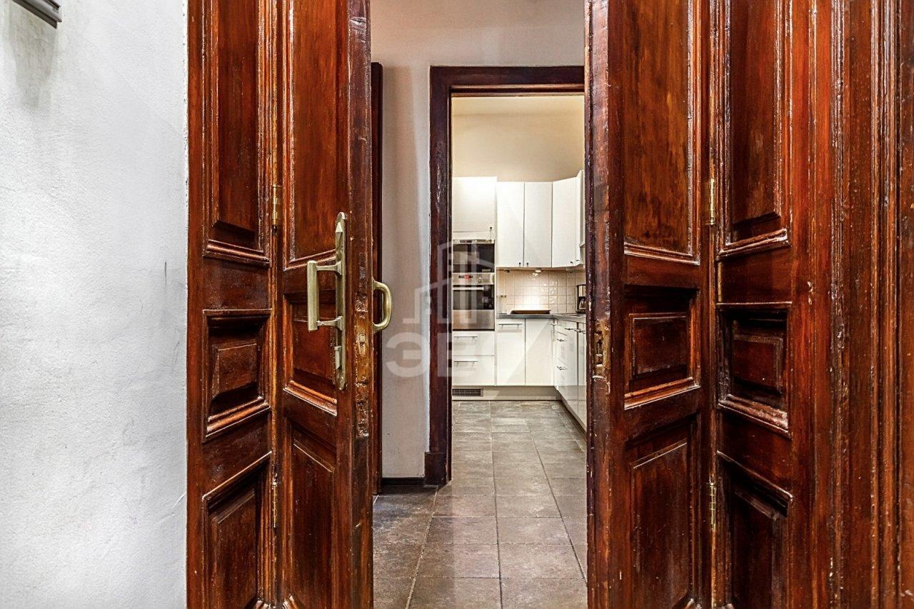 двухкомнатная квартира в Санкт-Петербурге по адресу: Невский проспект, 32-34