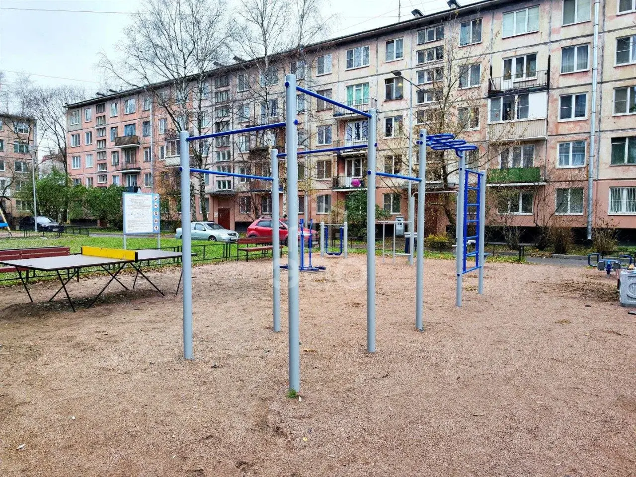 однокомнатная квартира в Санкт-Петербурге по адресу: Новоизмайловский проспект, 51