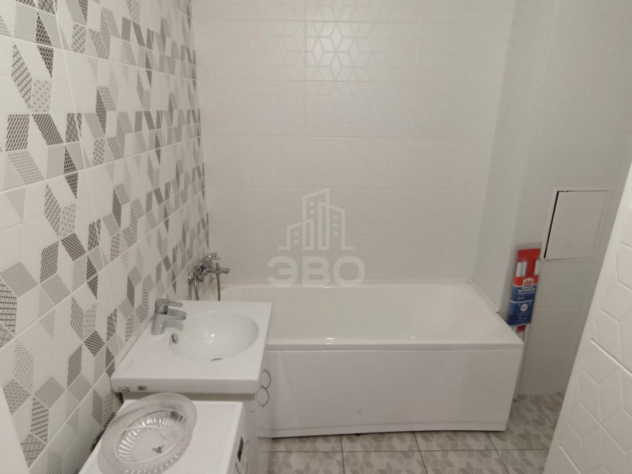 двухкомнатная квартира в Санкт-Петербурге по адресу: Среднерогатская ул., 13, к 2, строение 1