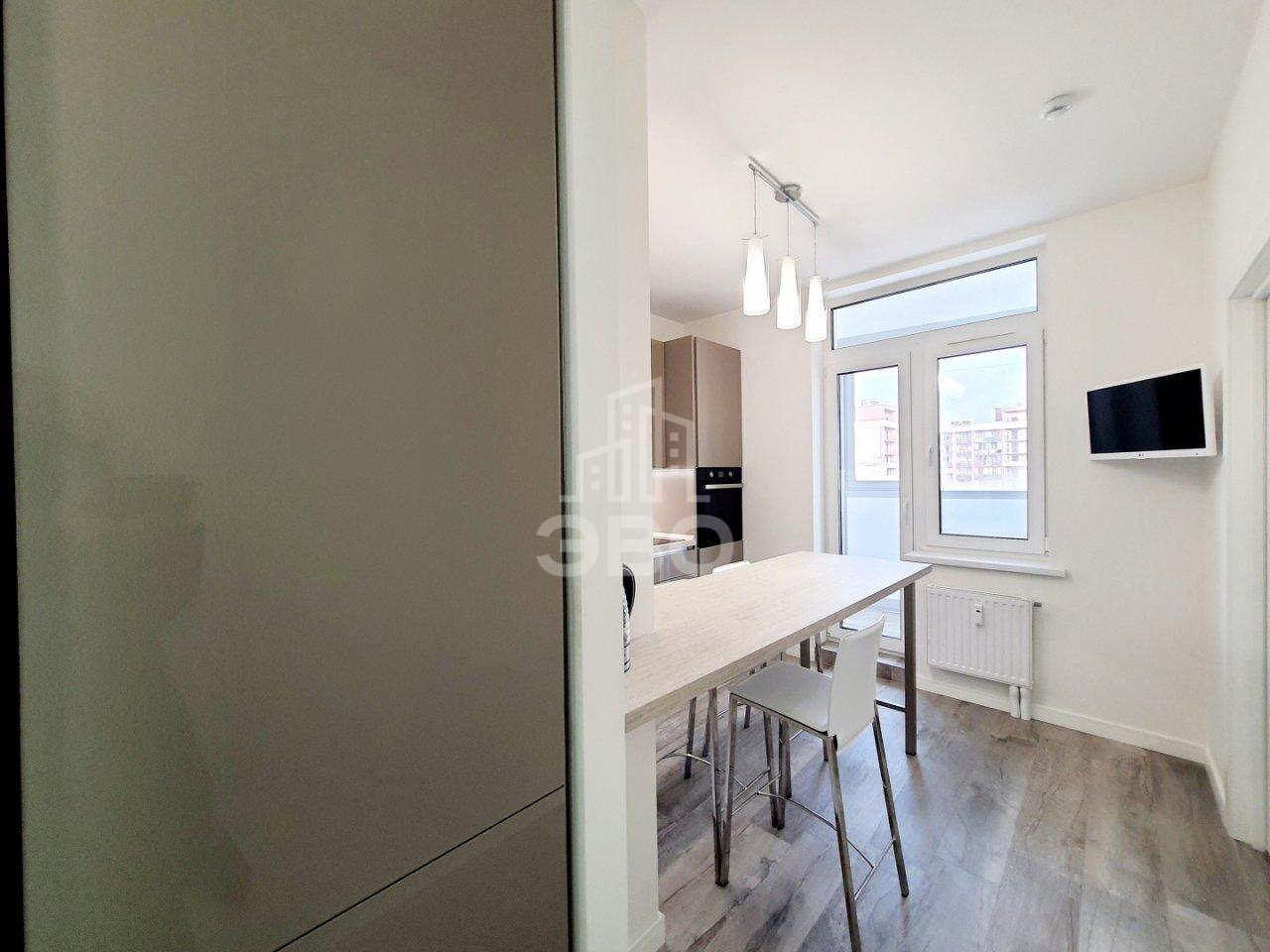 однокомнатная квартира в Санкт-Петербурге по адресу: Маршала Блюхера проспект, 9, к 2