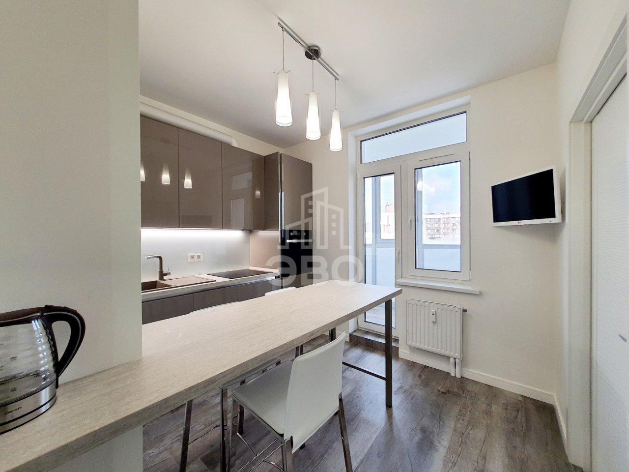 однокомнатная квартира в Санкт-Петербурге по адресу: Маршала Блюхера проспект, 9, к 2