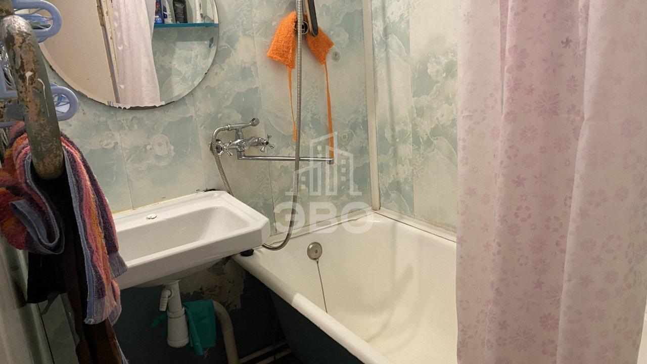 комната в Санкт-Петербурге по адресу: Серебристый б-р., 5, к 1