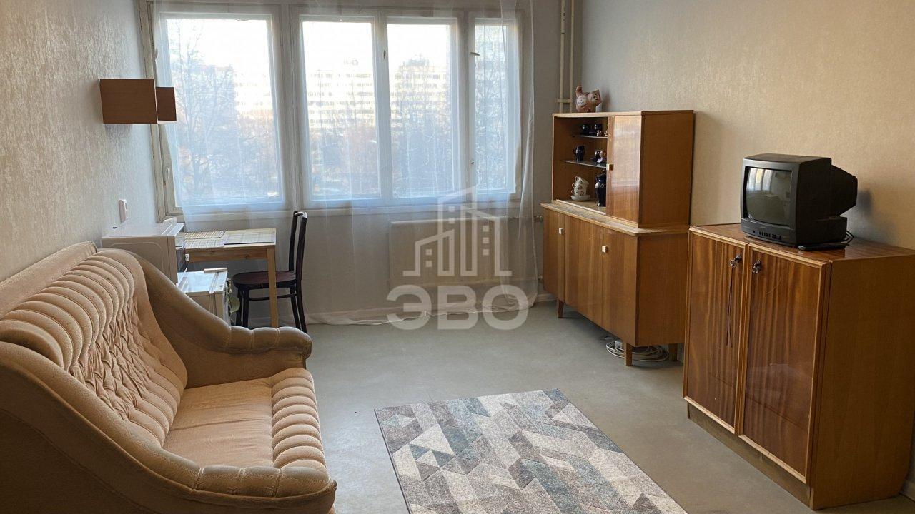 комната в Санкт-Петербурге по адресу: Серебристый б-р., 5, к 1