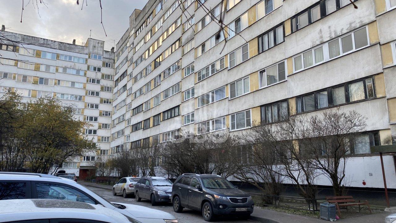 комната в Санкт-Петербурге по адресу: Серебристый б-р., 5, к 1