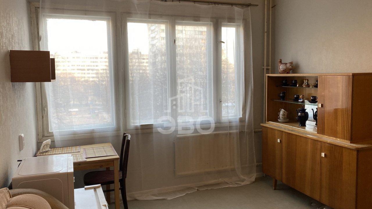 комната в Санкт-Петербурге по адресу: Серебристый б-р., 5, к 1