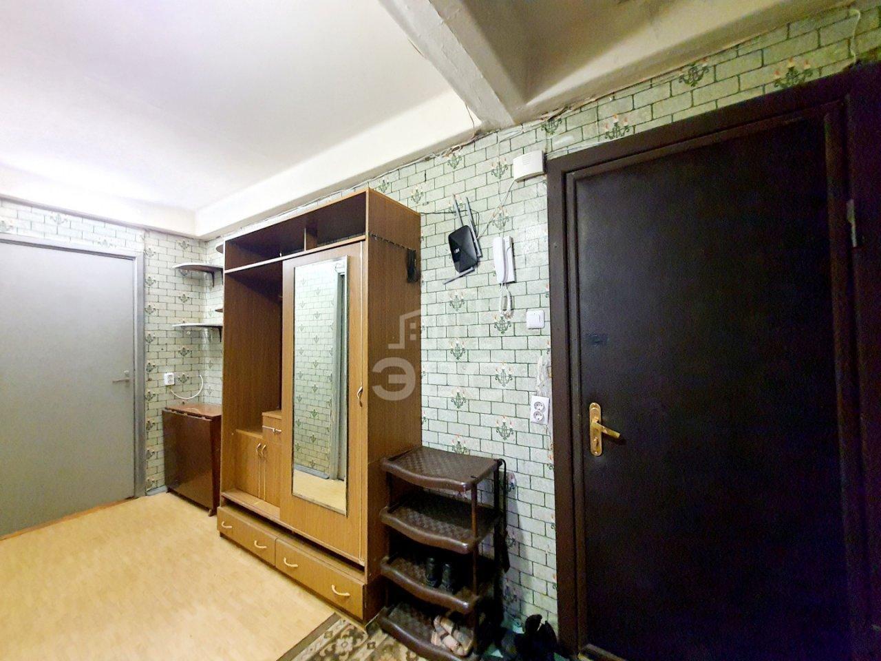 трехкомнатная квартира в Санкт-Петербурге по адресу: Олеко Дундича ул., 25, к 2