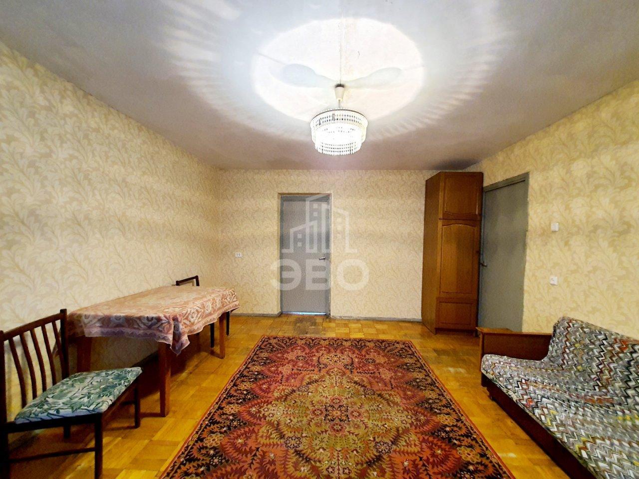 трехкомнатная квартира в Санкт-Петербурге по адресу: Олеко Дундича ул., 25, к 2