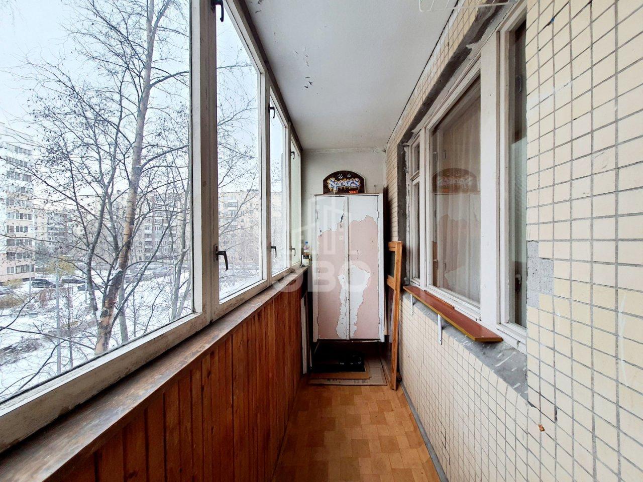 трехкомнатная квартира в Санкт-Петербурге по адресу: Олеко Дундича ул., 25, к 2