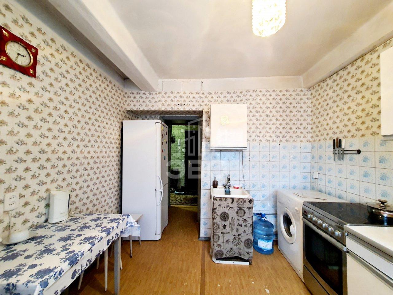 трехкомнатная квартира в Санкт-Петербурге по адресу: Олеко Дундича ул., 25, к 2